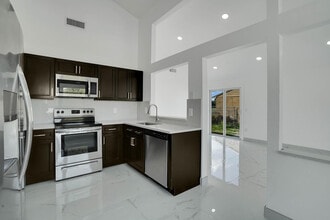Building Photo - 23417 Liberty Bell Terrace