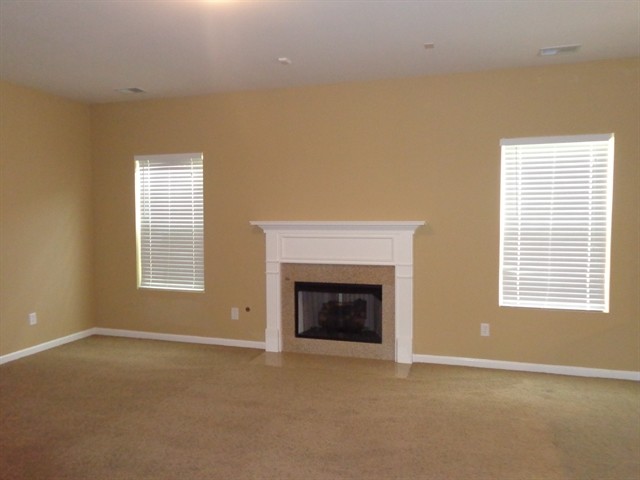Building Photo - 2014 Silverton Circle