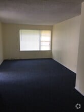 Building Photo - 1541 Wyman St NE