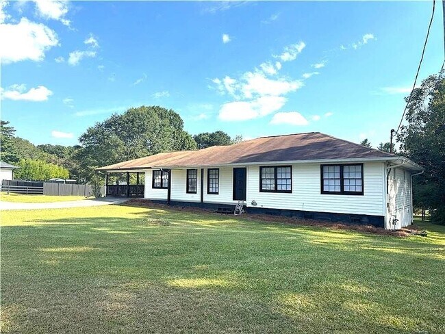 Foto del edificio - 3480 Hamilton Mill Rd