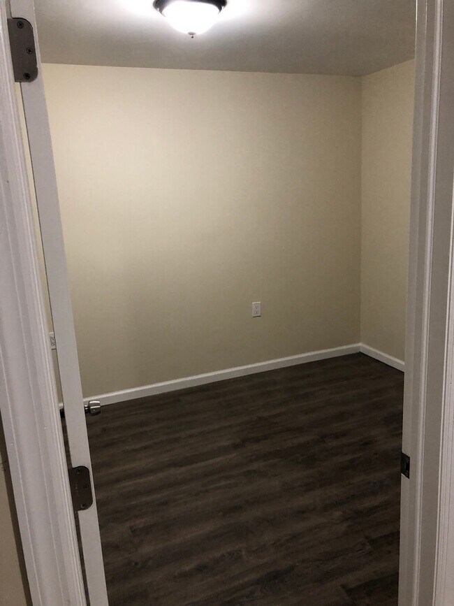 Foto del edificio - 98 Andrew St