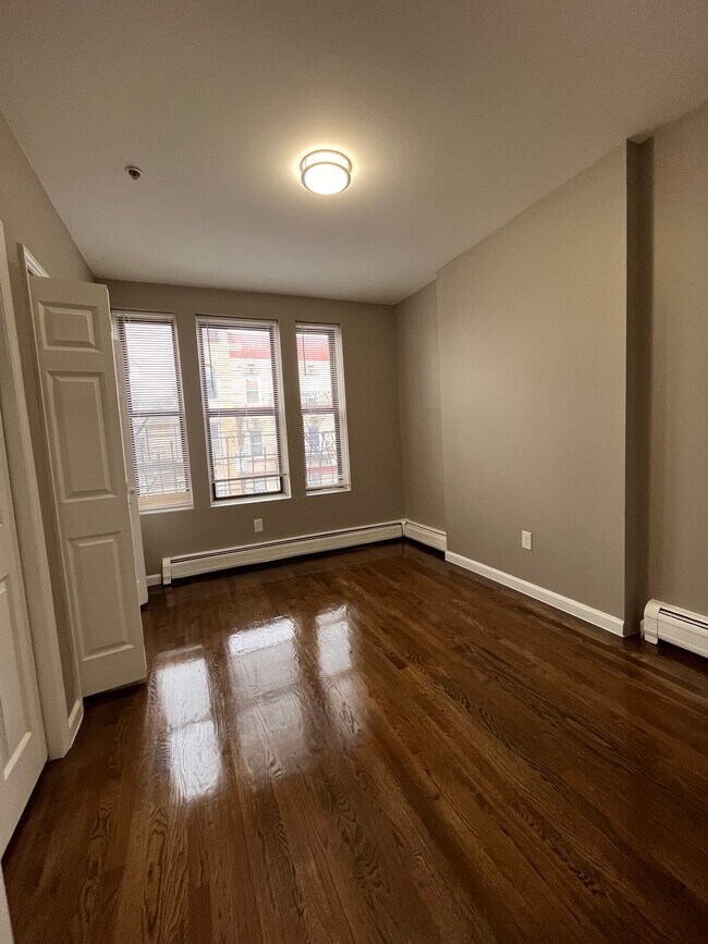 5110 Palisade Unit 7 - 5112 Palisade Ave