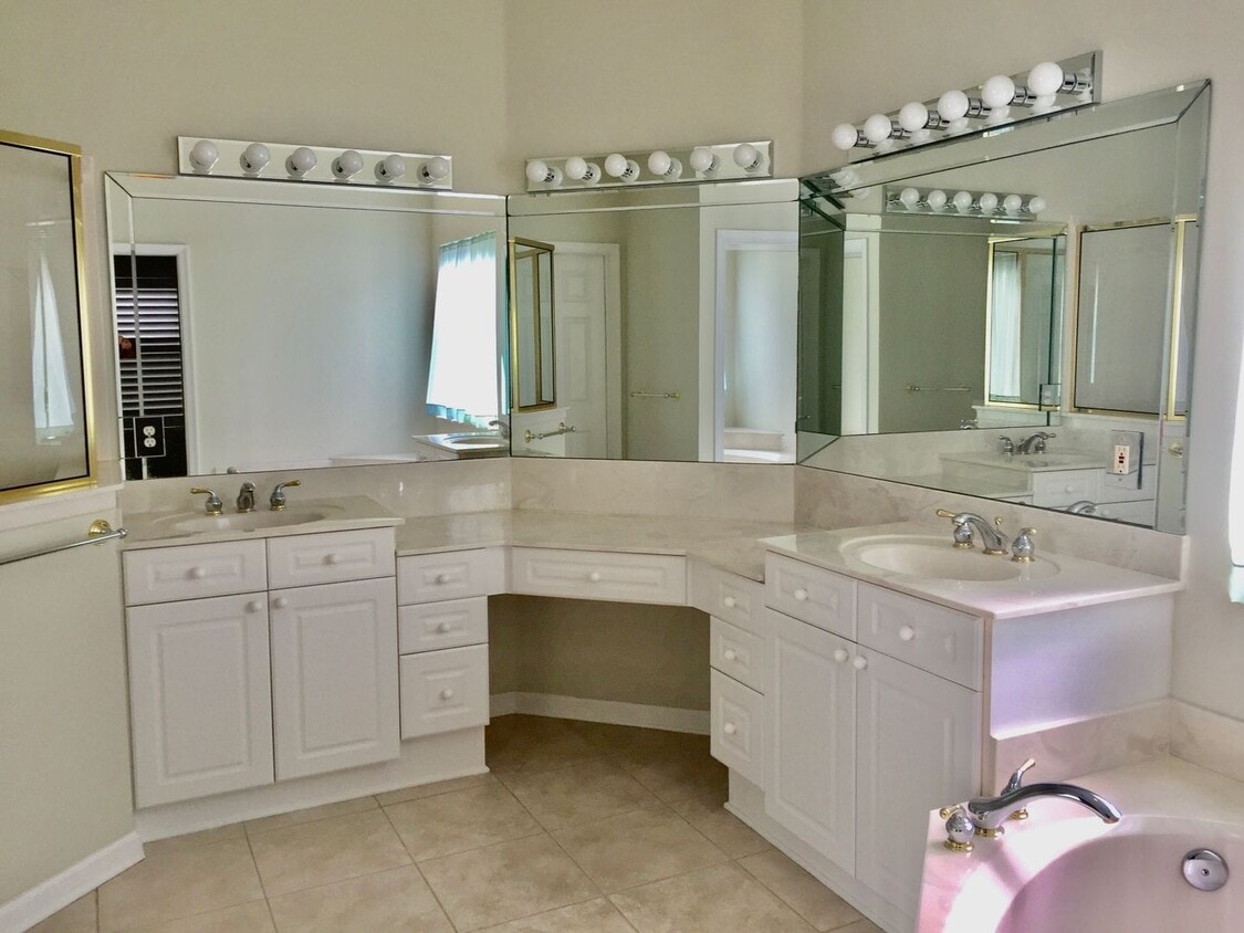 Building Photo - 93027 Harbor Ct