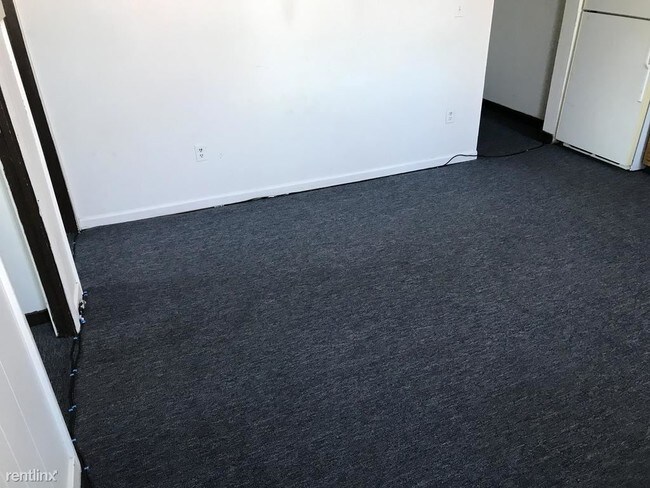 Foto del edificio - 3408 Parkview Ave
