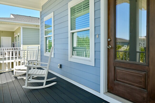 Foto del edificio - 1013 Marsh Vw Dr