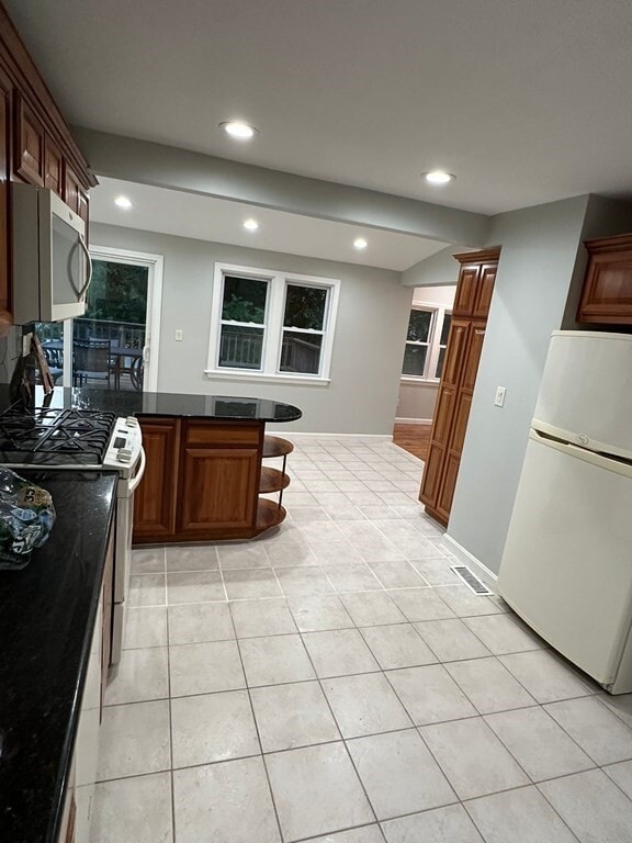 16 Middlesex Ave, Worcester, MA 01604 House Rental in Worcester, MA