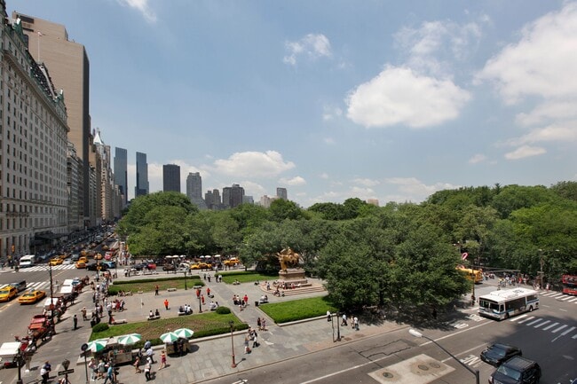 Foto del edificio - 781 5th Ave