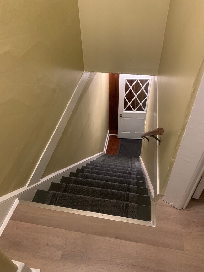 Foto del edificio - 113 E Sands St