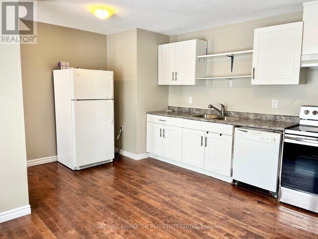 Photo du bâtiment - 11 Chaucer Crescent