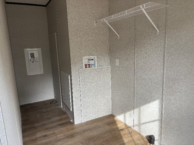 Foto del edificio - 95192 Dwight Dr