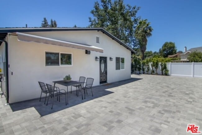 Building Photo - 23028 Burbank Blvd