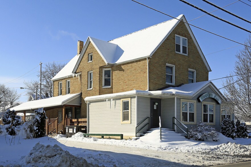 Spring Hill Villa Rentals Cleveland, OH