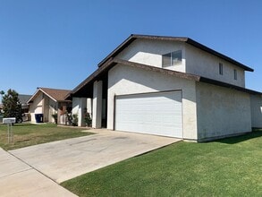 Building Photo - 2624 Kilcarey Ct