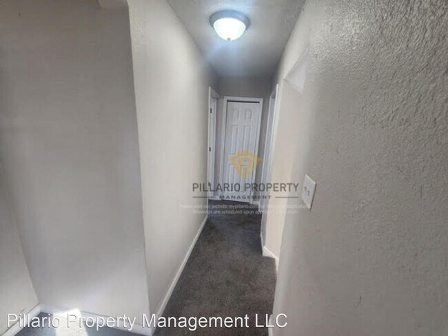 Foto del edificio - 3 br, 1.5 bath House - 645 N Oxford St.