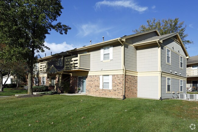 Apartments For Rent Near Indiana University Purdue University Fort Wayne Fort Wayne In Student Housing Apartments Com