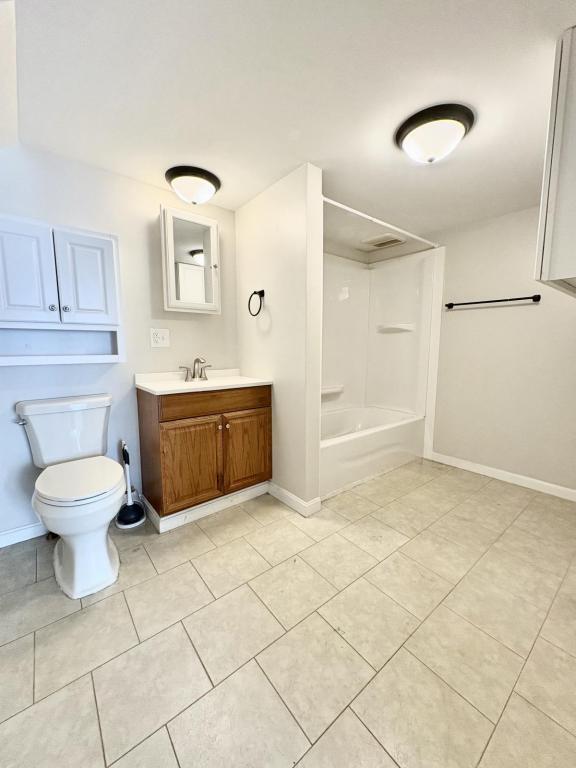 Building Photo - 33 Payne St