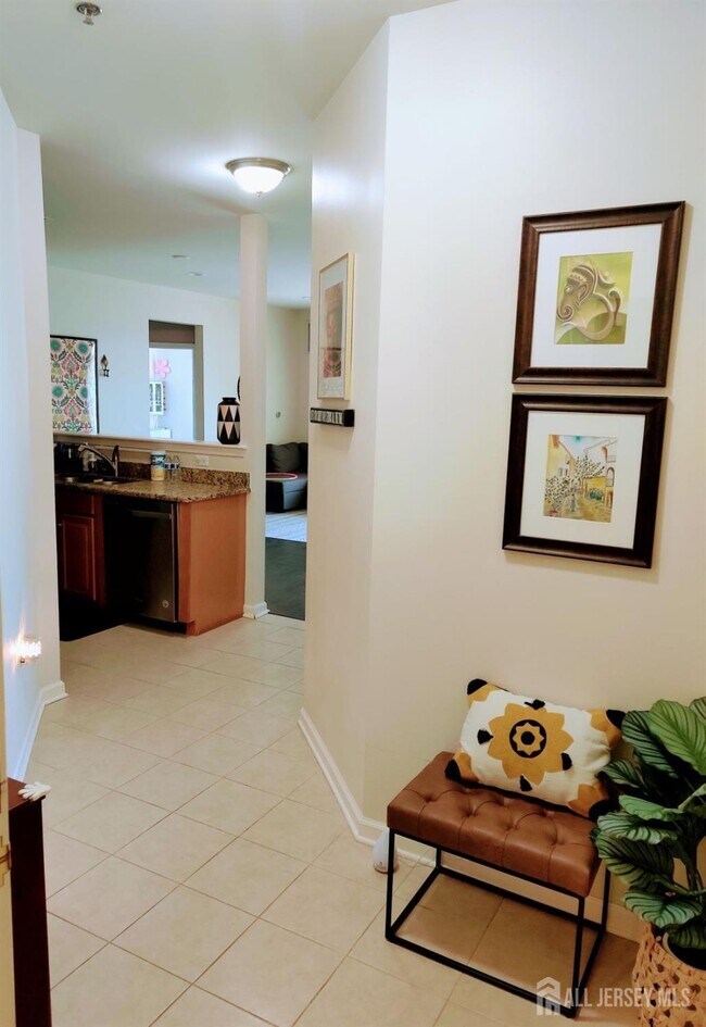 Foto del edificio - 2423 Edward Stec Blvd