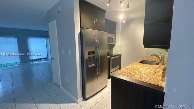 Foto del edificio - 8420 SW 103rd Ave