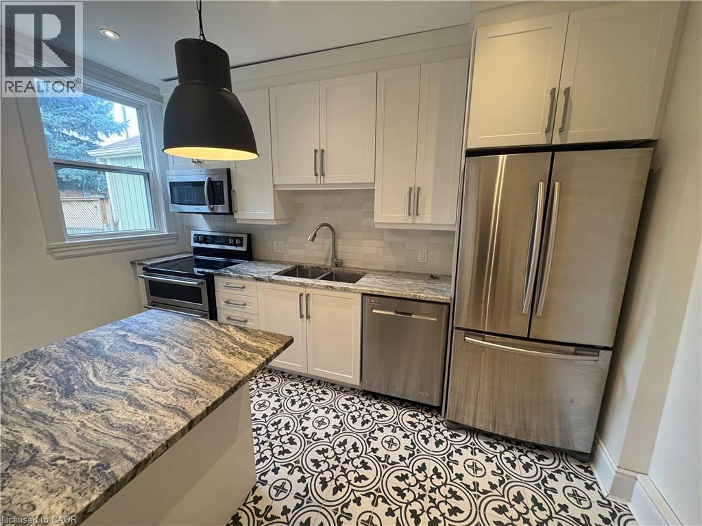 Photo principale - 137 Avondale St