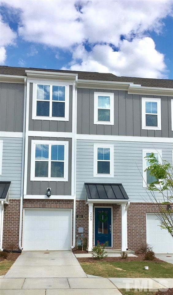 Building Photo - 425 Rhamkatte Rd