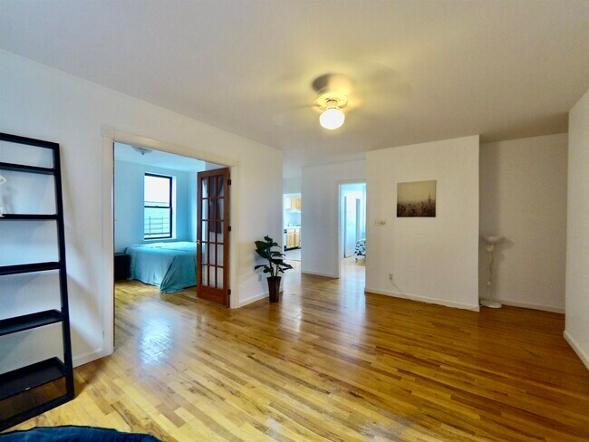 Foto del edificio - 3315 Pleasant Ave