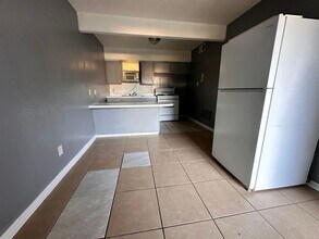 Building Photo - 1601 E Central Texas Expy