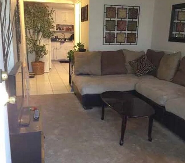 35 Kenwood Ave, Glenmont, NY 12077 House Rental in Glenmont, NY