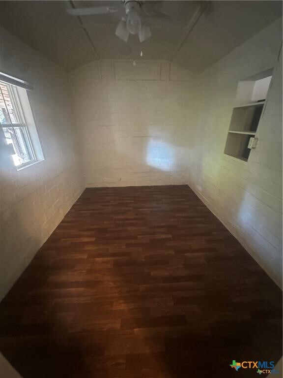 Building Photo - 1511 Old Ranch Rd 12