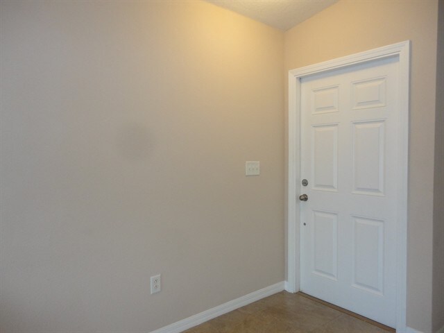 Foto del edificio - 3306 Hoylake Ct