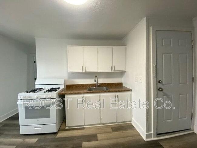 Foto del edificio - 124 S Chillicothe St