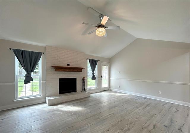 Foto del edificio - 204 Windcrest Dr