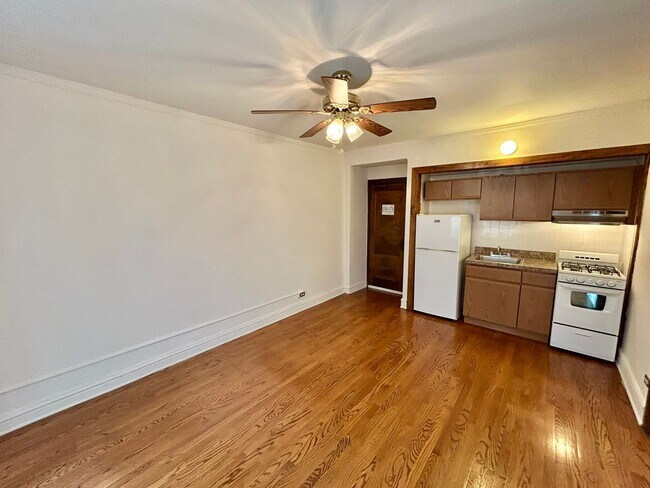 Foto del interior - 2256 N. Cleveland