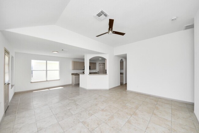 Building Photo - 6706 Hayman Dr