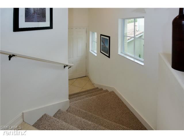 Foto del edificio - 2 br, 2 bath Condo - 1720 Tarpon Bay Drive...
