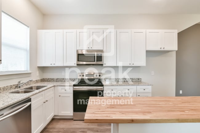 Building Photo - $1750! 3Bed/2Bath in Fort Worth! Get your ...