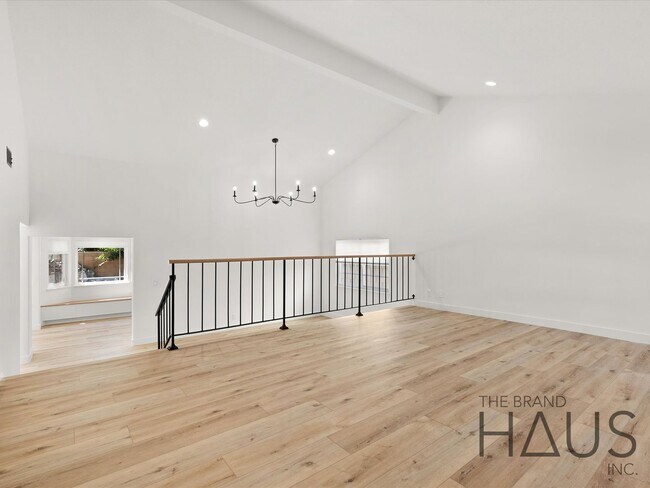 Foto del edificio - Goldenwest Estates Newly Renovated