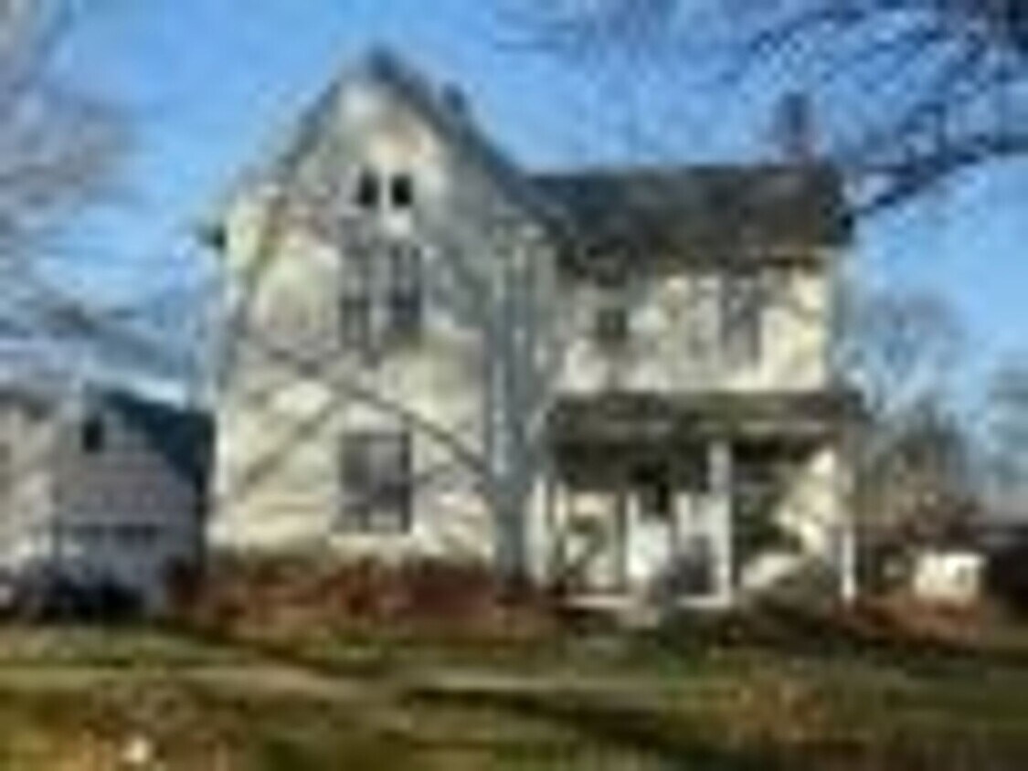 Primary Photo - 822 Roosevelt St