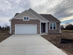 Building Photo - N161W21803 Daisy Dr