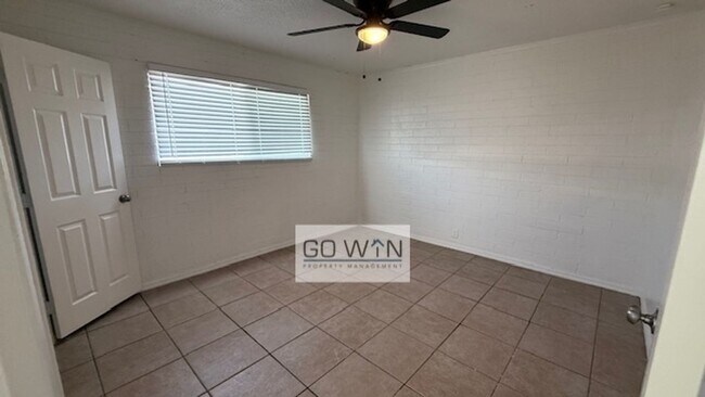 Building Photo - 6733 N 26th Ave