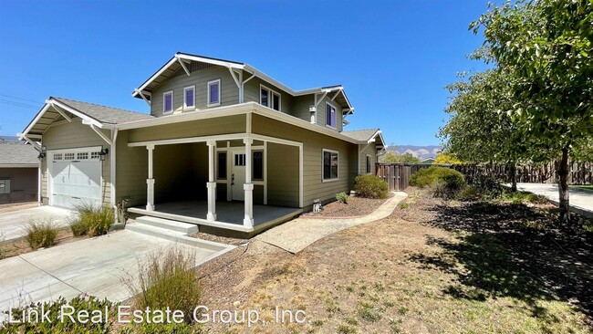 Building Photo - 5 br, 2.5 bath House - 245 East Foothill B...