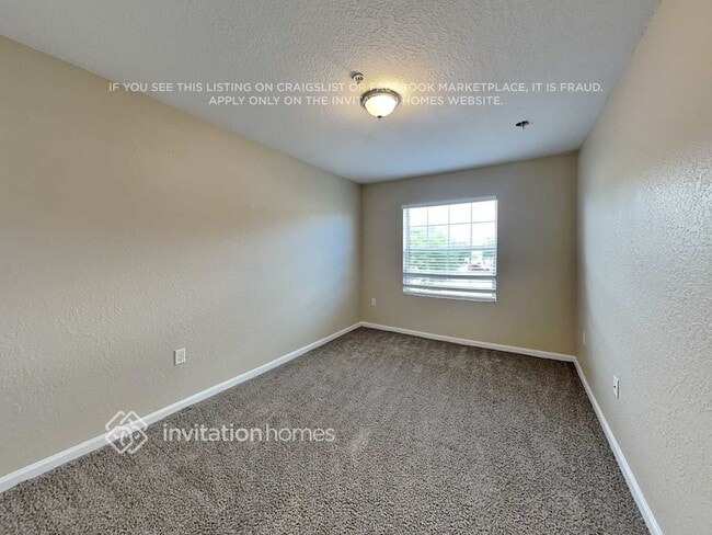 Building Photo - 206 SW 7th Ct