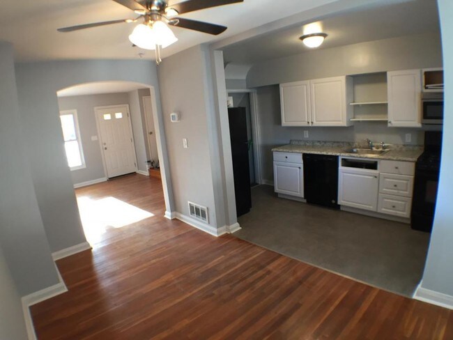 Building Photo - 8061 Wallace Road