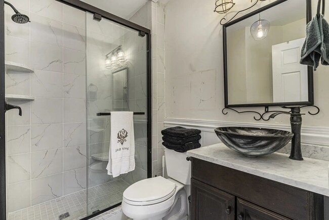 Foto del edificio - 342 King St