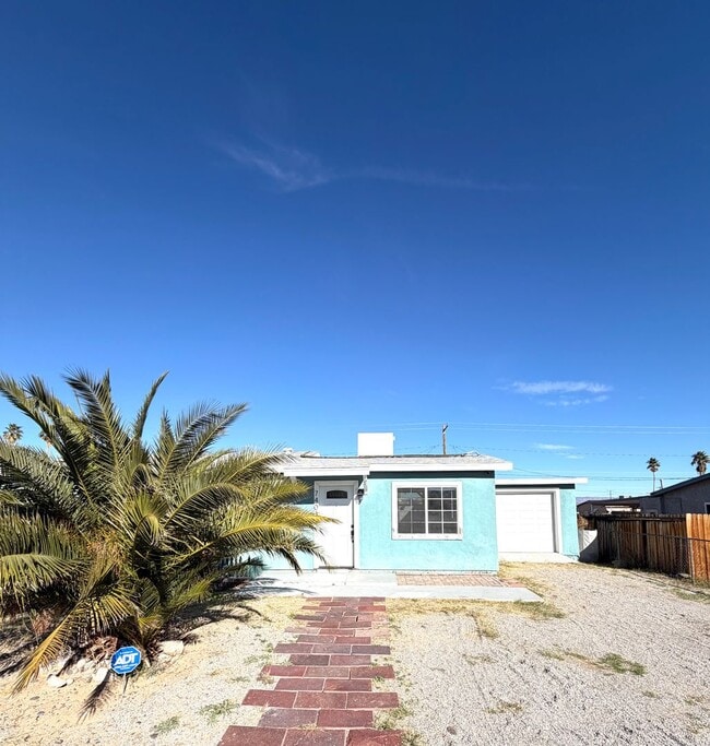 Building Photo - 74032 Gorgonio Dr