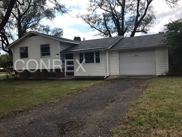 Foto principal - 1799 Penfield Rd