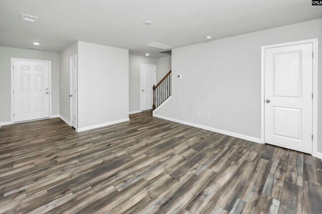 Foto del edificio - 244 Bones Rd