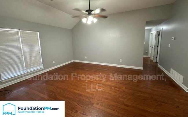 Foto del edificio - 3820 Farm Gate Cove