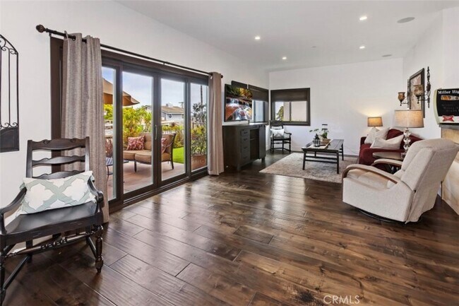 Foto del edificio - 33791 Colegio Dr