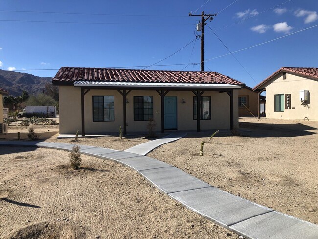Building Photo - 6638 Maricopa Dr