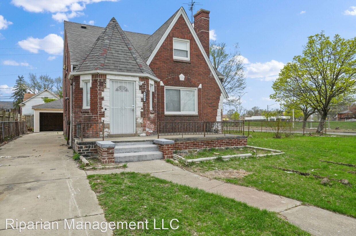 Foto principal - 4 br, 3 bath House - 5935 Buckingham Avenue
